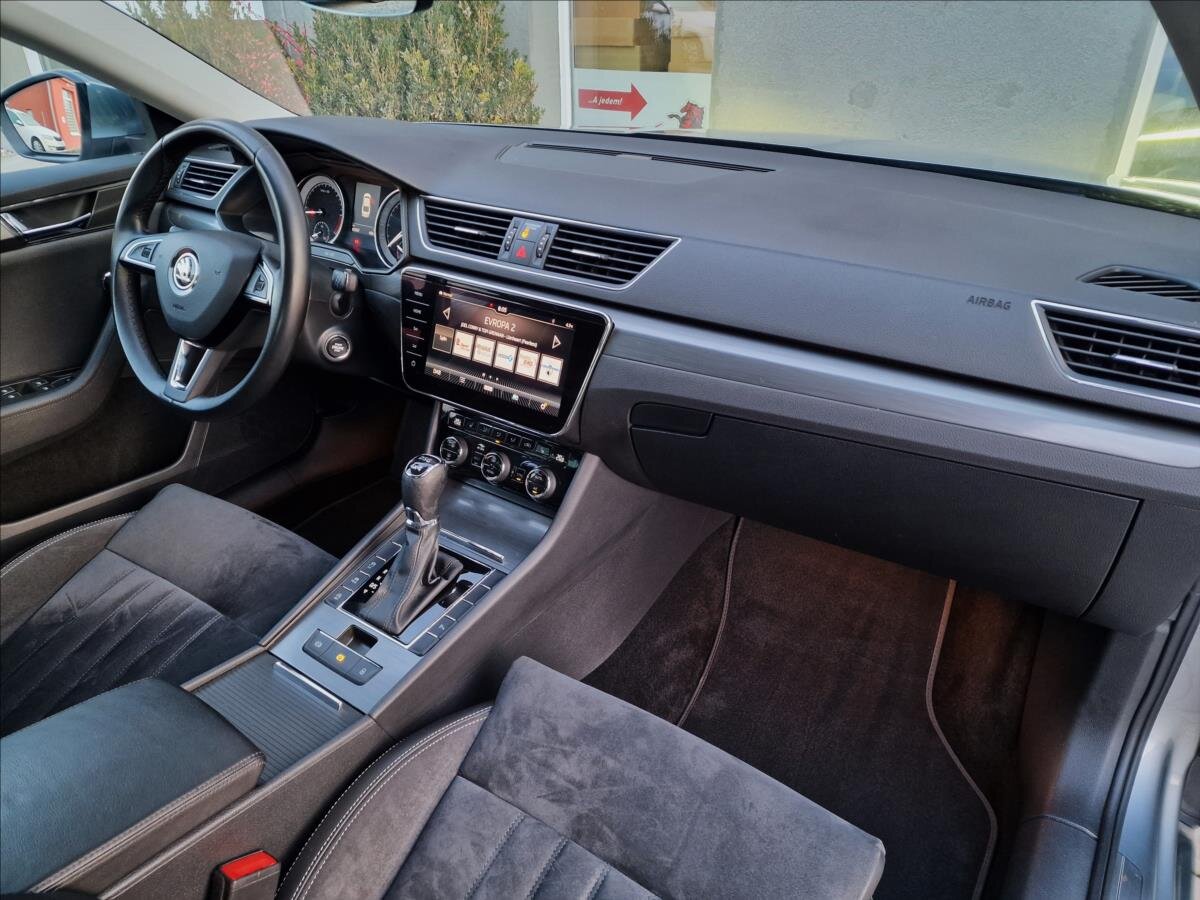Škoda Superb