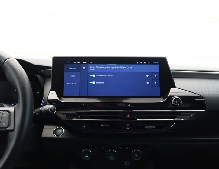 Citroën C5 X Kombi 1,2 l 96 kw