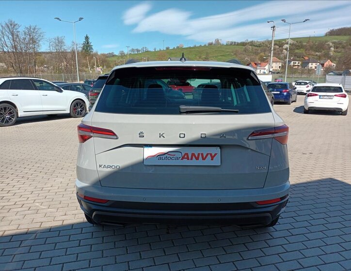 Škoda Karoq SUV / Terénní 2,0 l 110 kw
