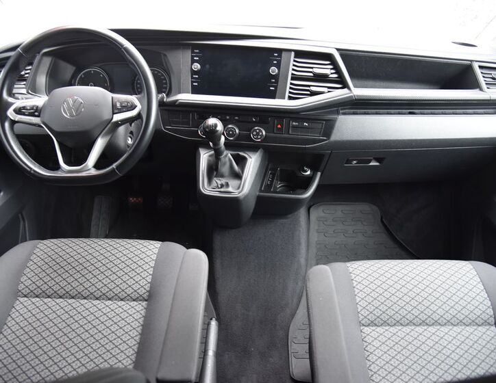 Volkswagen Multivan 25