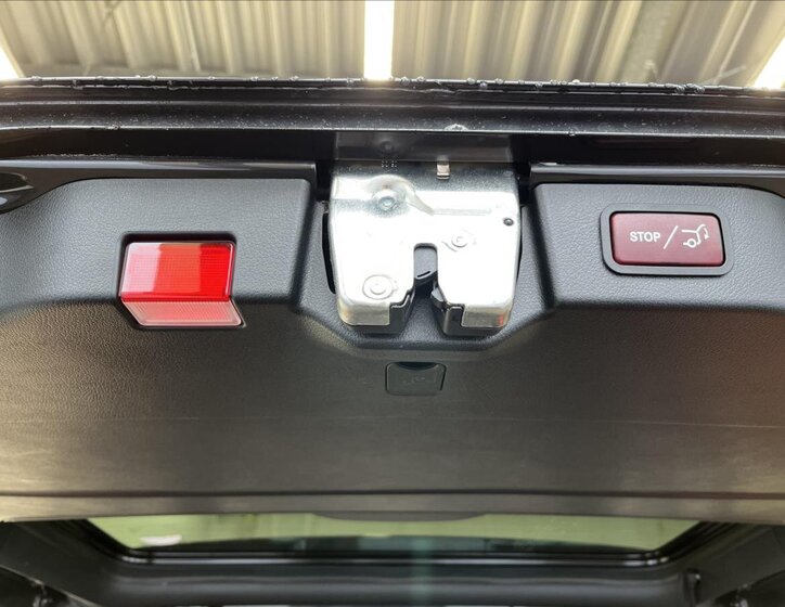 Mercedes-Benz Třídy V MPV 2,0 l 174 kw