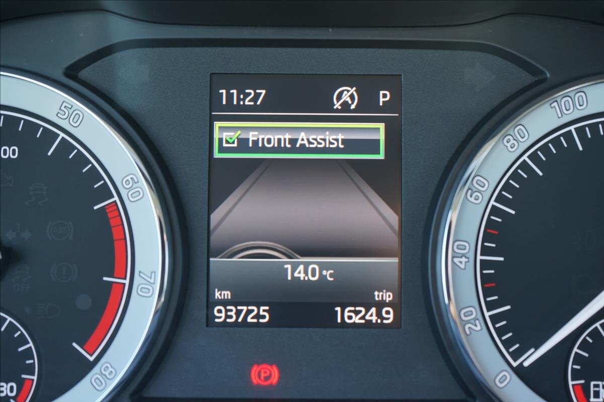 Škoda Karoq SUV / Terénní 1,5 l 110 kw