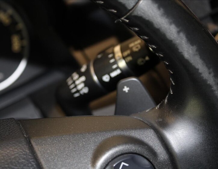 Land Rover Discovery SUV / Terénní 3,0 l 155 kw