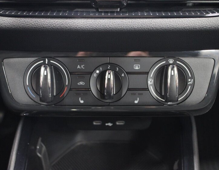 Škoda Fabia Hatchback 999,0 70 kw