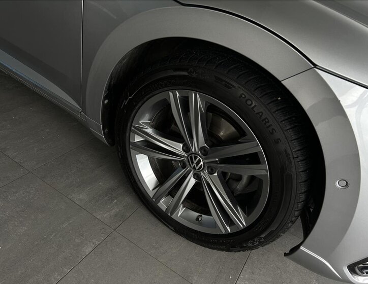 Volkswagen Arteon Kombi 2,0 l 147 kw