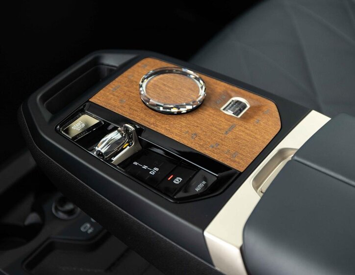 BMW iX SUV 0,0 455 kw