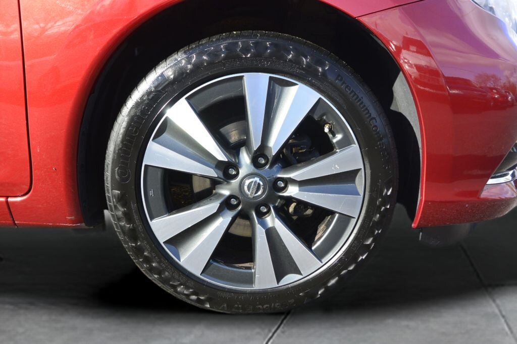 Nissan Pulsar Hatchback 1,2 l 85 kw