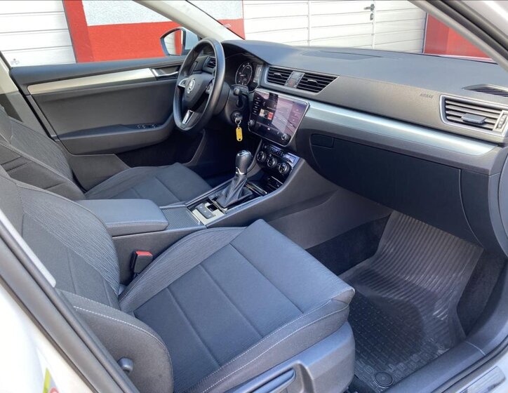 Škoda Superb Kombi 2,0 l 110 kw