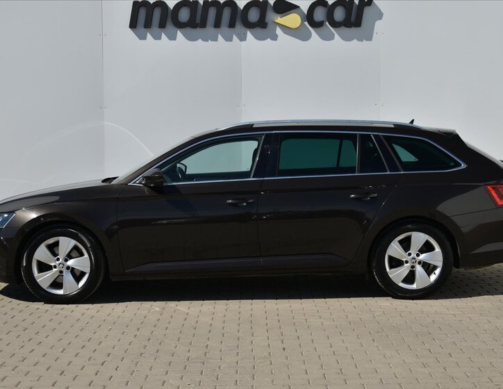 Škoda Superb Kombi 2,0 l 140 kw