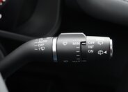 Land Rover Defender SUV / Terénní 5,0 l 313 kw