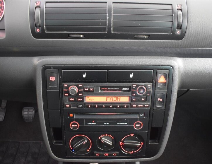 Seat Alhambra MPV 1,8 l 110 kw