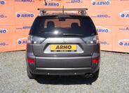 Mitsubishi Outlander 6
