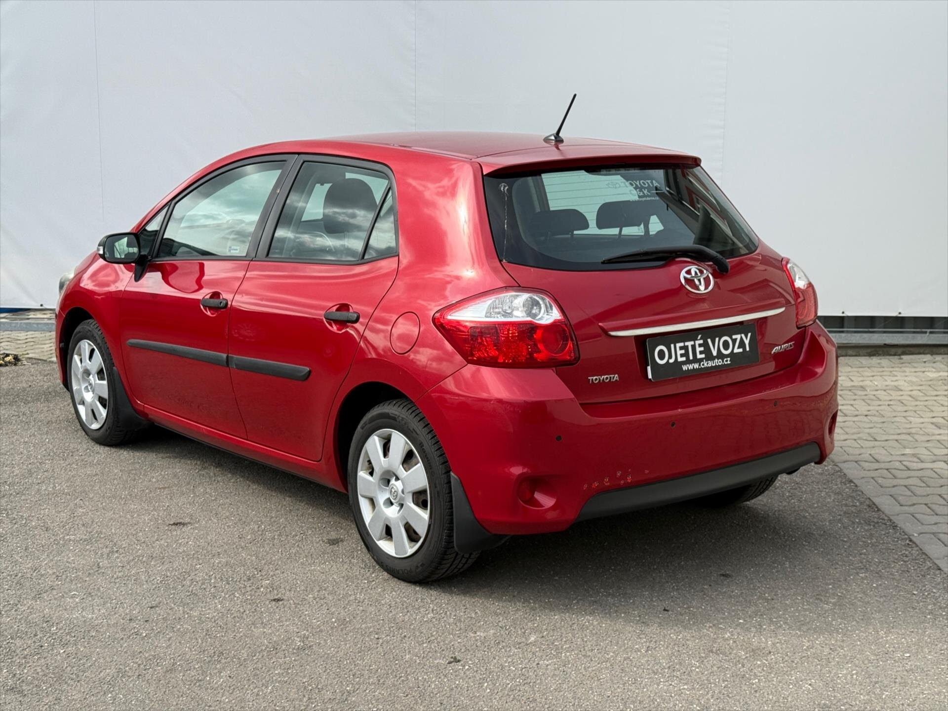 Toyota Auris Hatchback 1,3 l 73 kw