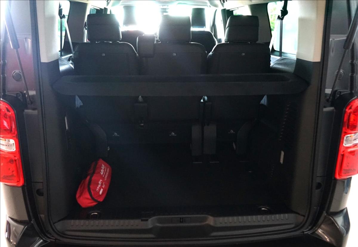 Citroën SpaceTourer MPV 2,0 l 133 kw