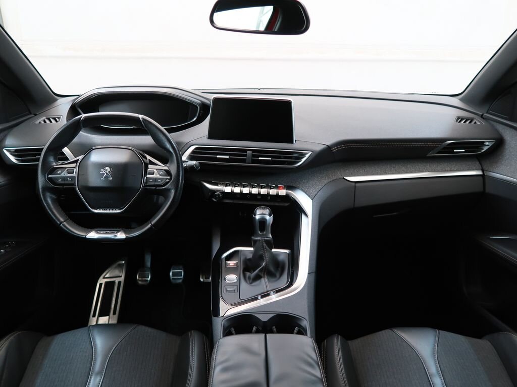 Peugeot 3008 SUV 2,0 l 110 kw