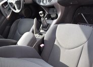 Toyota RAV4 SUV / Terénní 2,2 l 100 kw