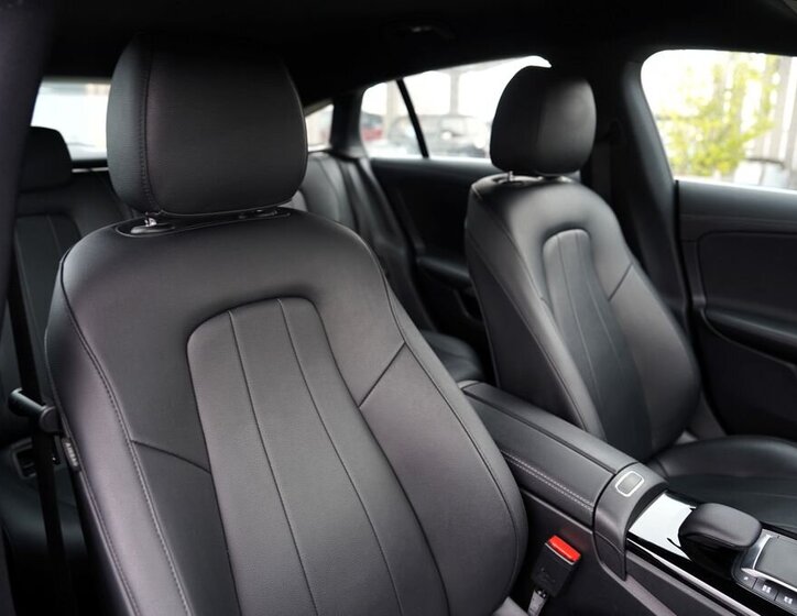 Mercedes-Benz CLA 28