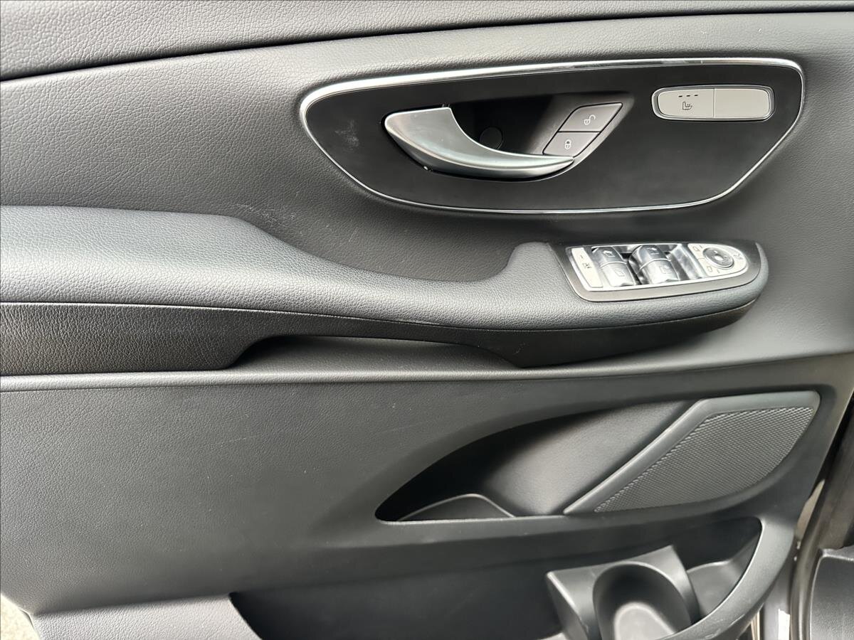 Mercedes-Benz Třídy V Kombi 2,0 l 140 kw