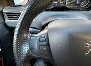 Peugeot 208 Hatchback 1,2 l 81 kw