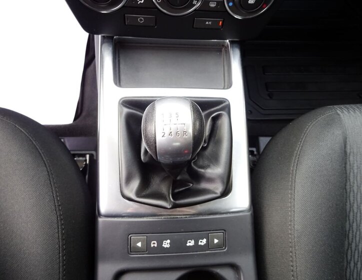 Land Rover Freelander SUV / Terénní 2,2 l 110 kw
