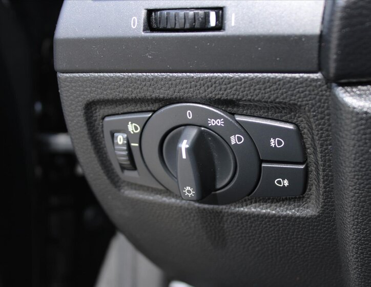 BMW Řada 1 Kabriolet 2,0 l 105 kw