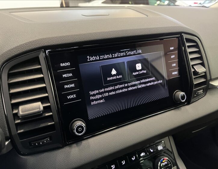 Škoda Karoq SUV / Terénní 1,5 l 110 kw