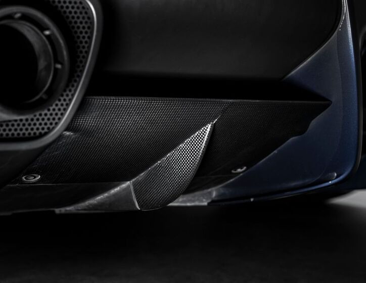 Ferrari F12 Berlinetta 16