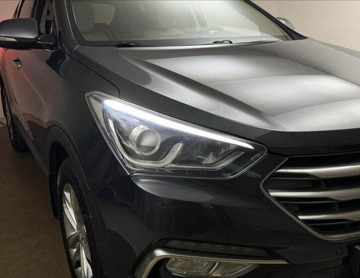 Hyundai Santa Fe 38