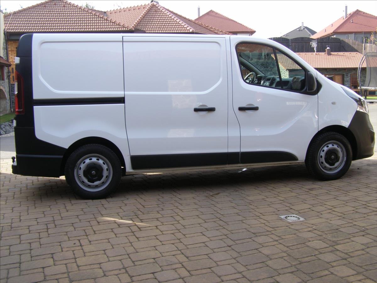 Opel Vivaro Kombi 1,6 l 89 kw