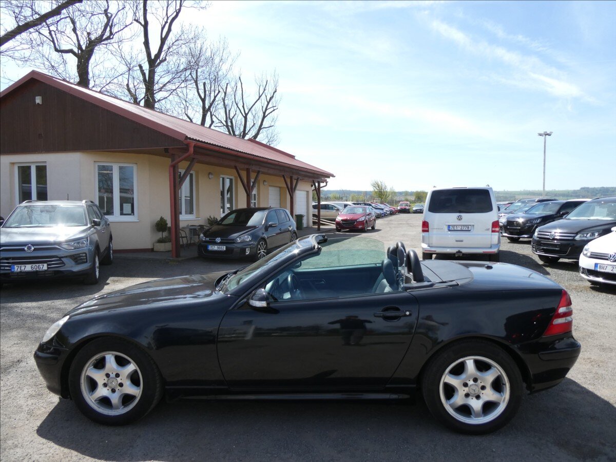 Mercedes-Benz SLK Kabriolet 2,3 l 145 kw