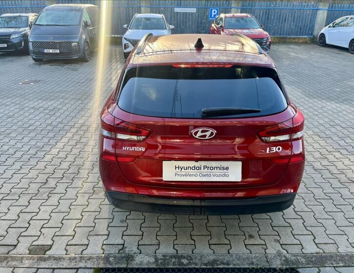 Hyundai i30 5
