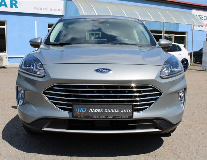 Ford Kuga SUV / Terénní 1,5 l 110 kw