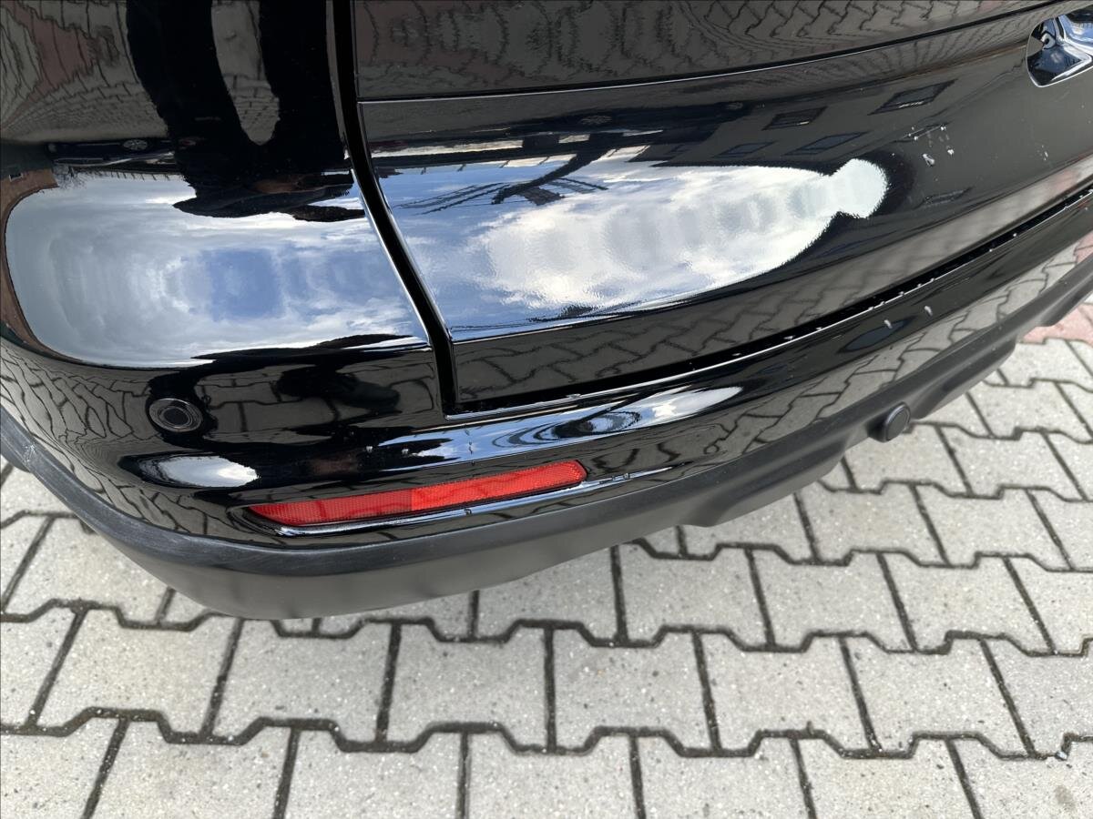 Honda CR-V SUV / Terénní 2,0 l 110 kw