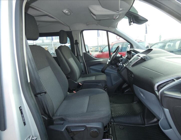 Ford Transit Custom Skříň 2,0 l 96 kw