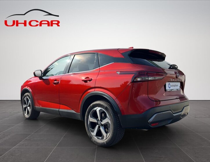 Nissan Qashqai SUV / Terénní 1,3 l 116 kw