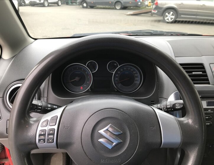 Suzuki SX4 Hatchback 1,6 l 79 kw