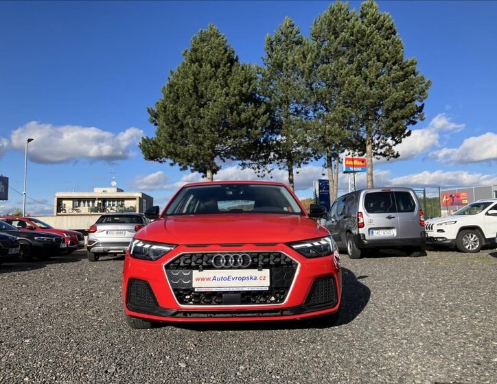 Audi A1 Hatchback 999,0 70 kw