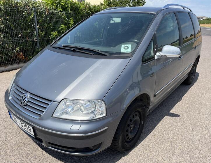Volkswagen Sharan 1