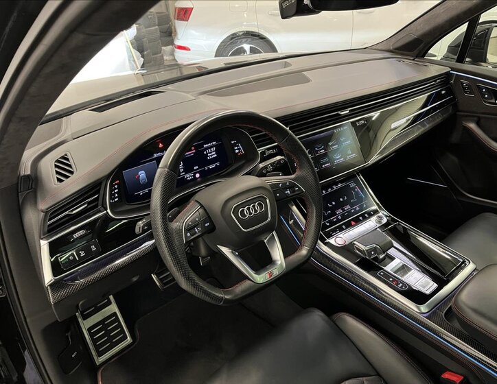 Audi SQ7 Kombi 4,0 l 320 kw