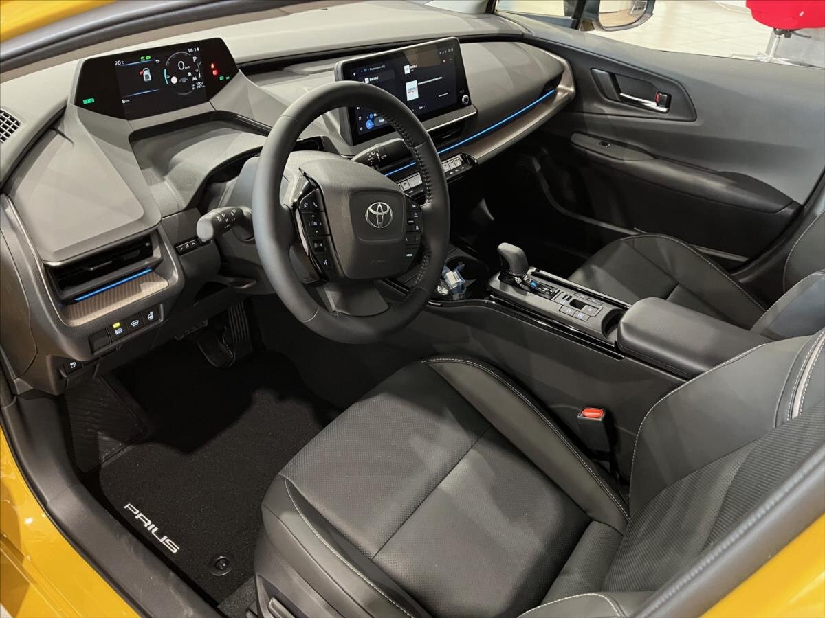 Toyota Prius Liftback 2,0 l 163 kw