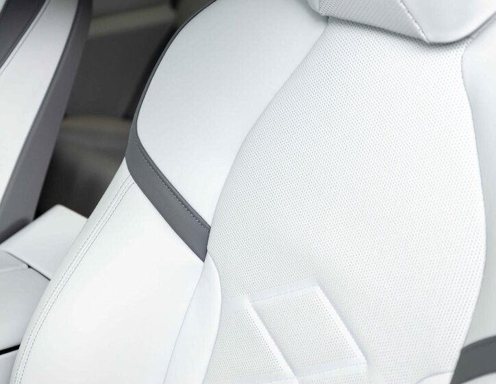 BMW i5 Sedan / Limuzína 0,0 250 kw