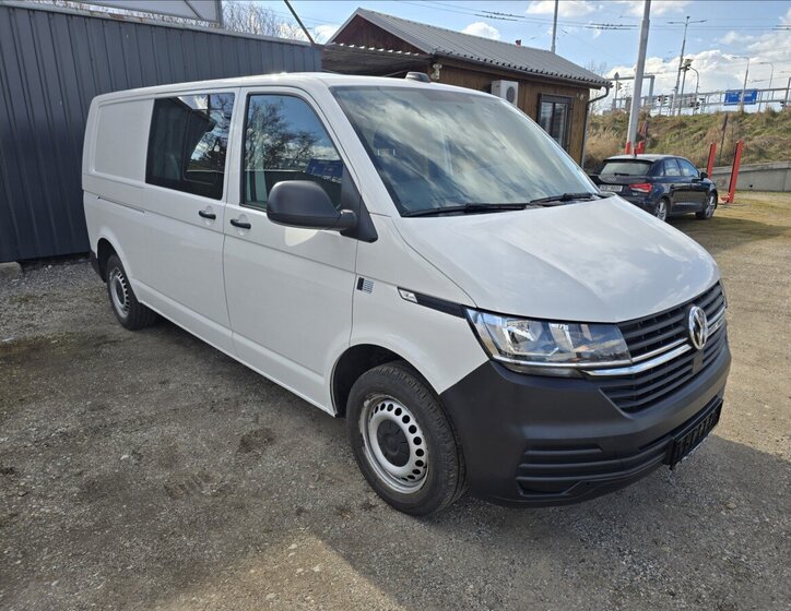 Volkswagen Transporter VAN / Minibus 2,0 l 810 kw