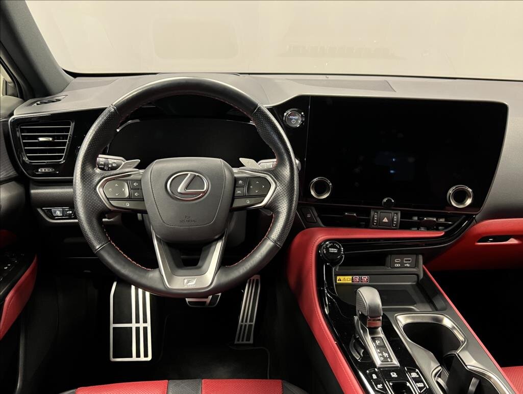 Lexus NX 450h plus SUV 2,5 l 227 kw