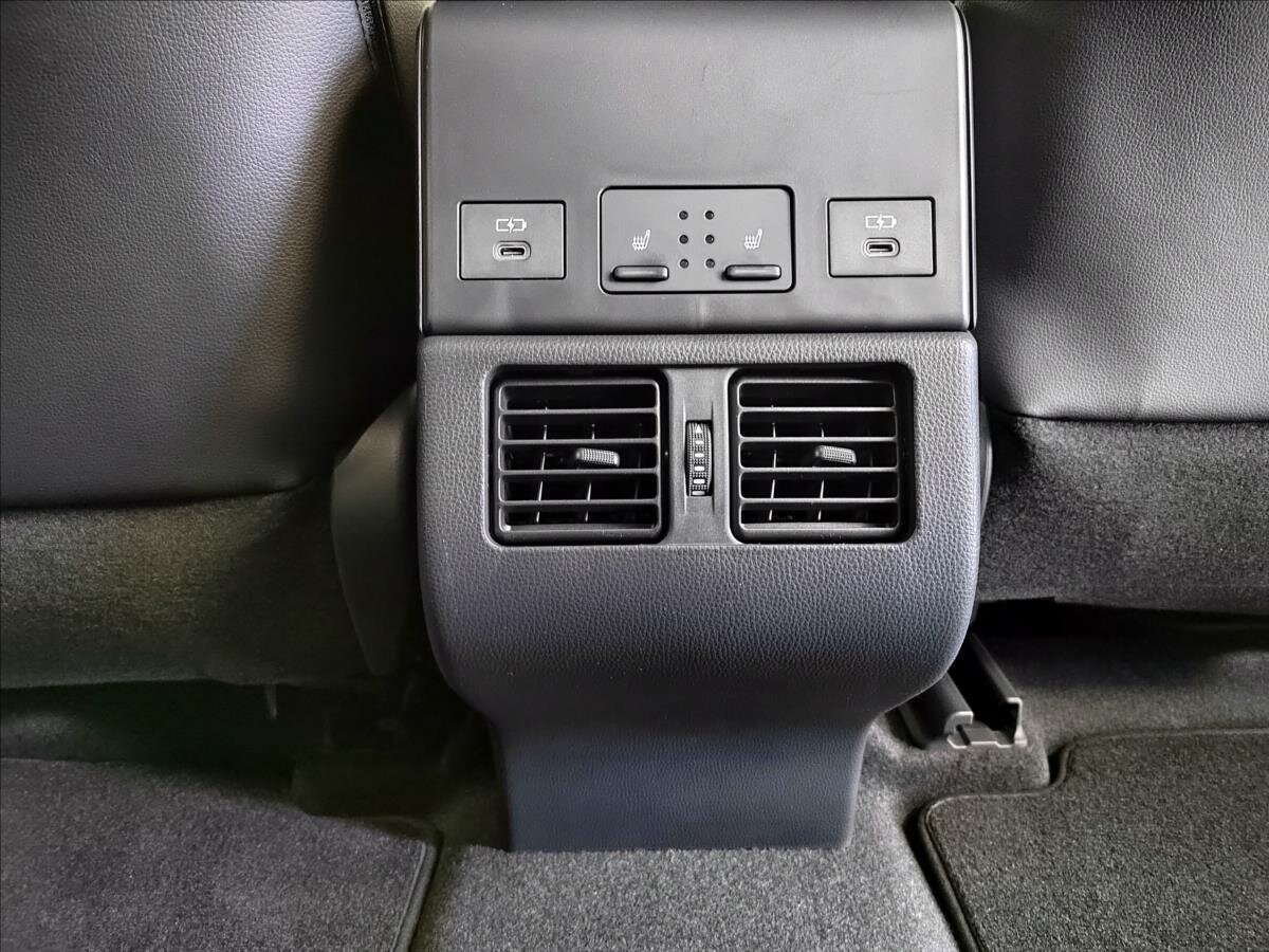 Subaru Solterra SUV / Terénní 0,0 160 kw