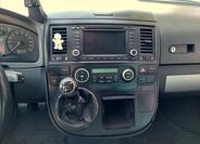 Volkswagen Multivan 11