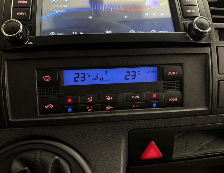 Volkswagen Transporter 14