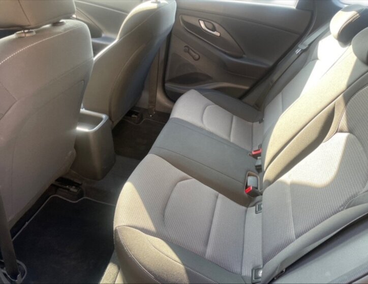 Hyundai i30 Kombi 998,0 88 kw