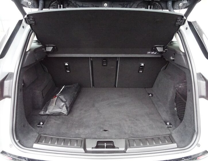 Land Rover Range Rover Evoque 24