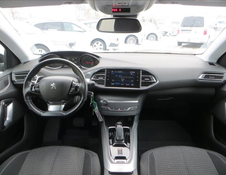 Peugeot 308 23