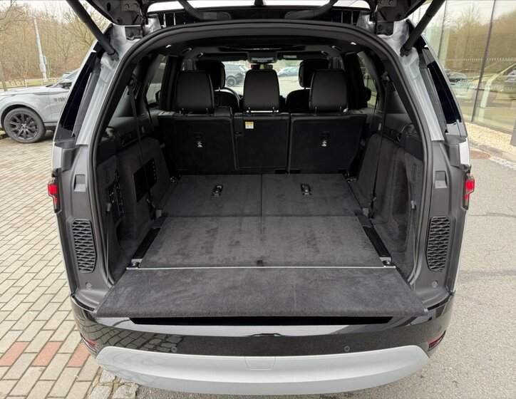 Land Rover Discovery 24